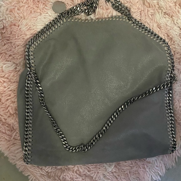 Stella McCartney Falabella Shaggy Deer foldover tote in Light Grey - Picture 5 of 11